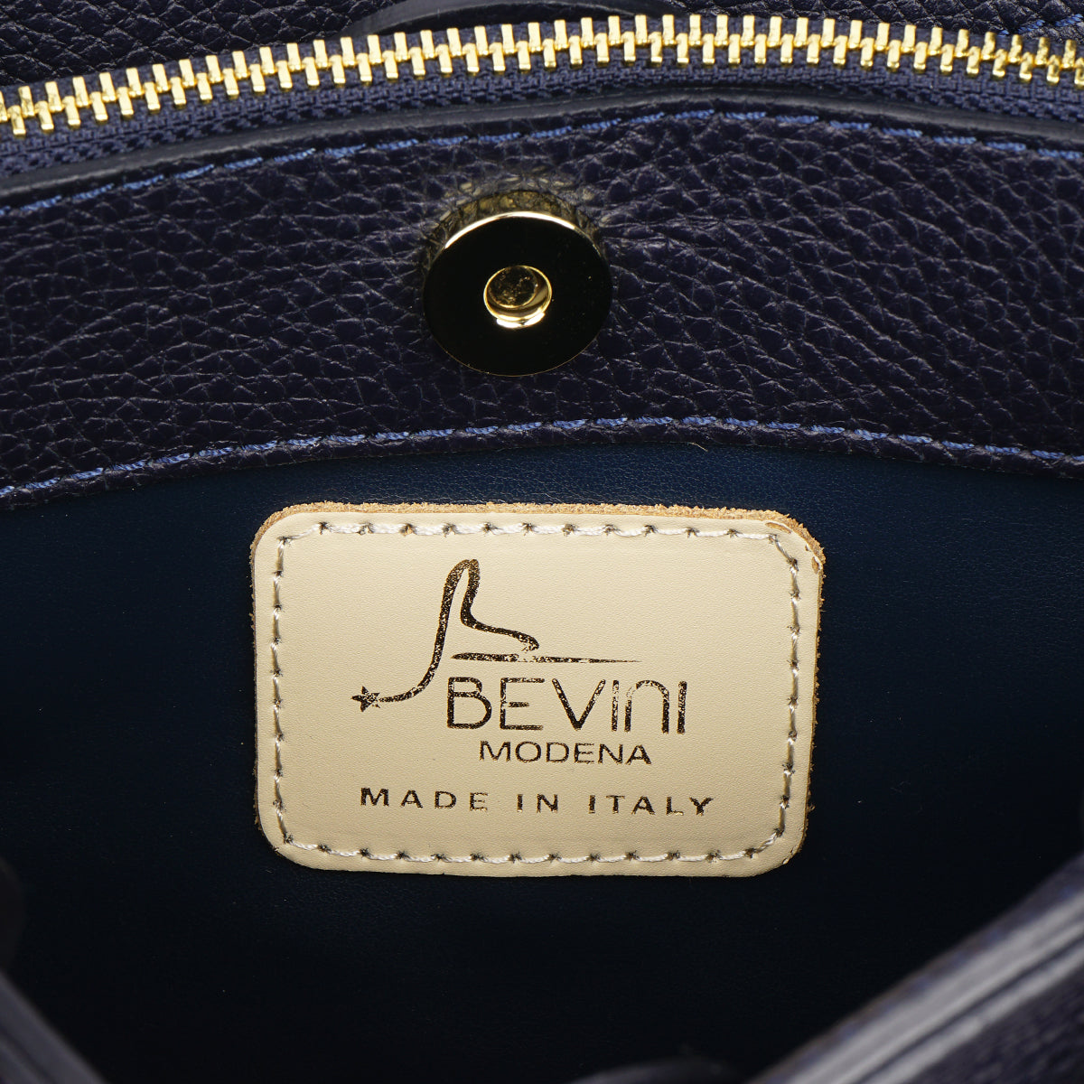 bevini ベヴィニ 本革 2wayハンドバッグ 3部屋収納 ダークネイビー bevb495